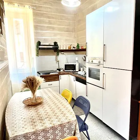 Romuhouse Economy Metro B Apartment Rome